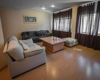 Курортные отели Shymbulak Resort Hotel Алматы Улучшенный люкс-1