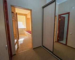 Курортные отели Shymbulak Resort Hotel Алматы Кровать в общем 6-местном номере-1